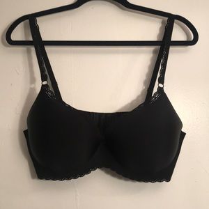 NWOT Victoria Secret 38 DD Black Bra